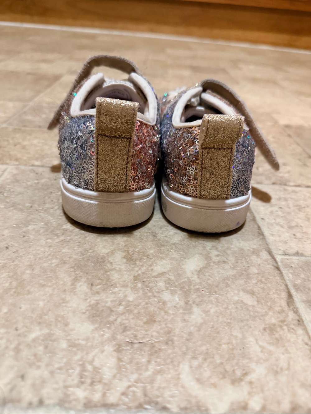 Twinkle Toes - Picture 3 of 6